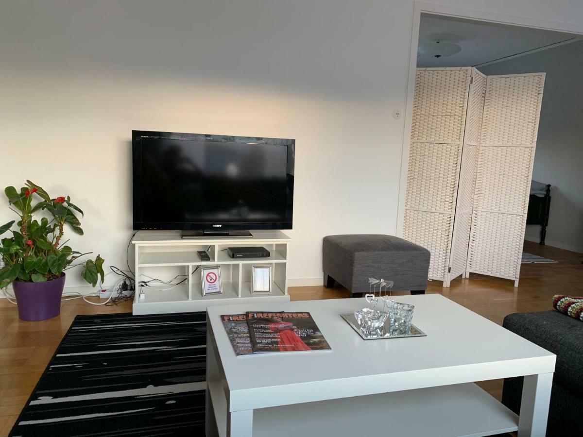 Cozy House In Kosta Center Surrounding With Swedish Nature 외부 사진