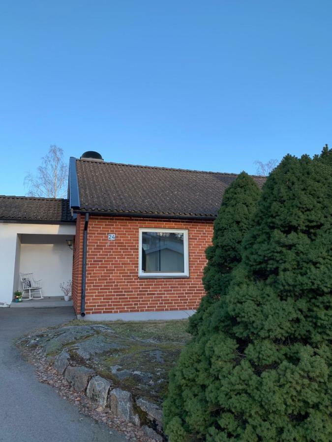 Cozy House In Kosta Center Surrounding With Swedish Nature 외부 사진